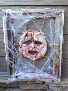 Now this is disgusting. But I'm sure this is the kind of stuff you see in a slasher horror movie. Not sure if I like it though.