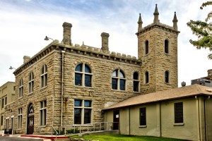 During its operation, Boise's old Idaho State Penitentiary received over 13,000 prisoners. The most famous of these are a political assassin and a black widow serial killer. Closed over riots and poor living conditions.