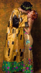 Now this costume was inspired by a famous painting by Austrian artist Gustav Klimt. He's also famous for Woman in Gold which was subject to a really nasty legal battle with an elderly Holocaust survivor.