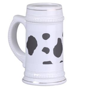 Now this looks quite tacky. Then again, I view all animal prints that way. Still, wouldn't want to be caught dead drinking from that.