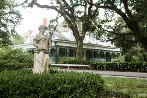 The Myrtles Plantation in Louisiana has had its share of owners and incidences. Today it's operated as a bed and breakfast by paranormal enthusiasts. 