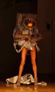 Sorry, lady, but astronaut suits don't work that way. I mean there's a really good reason why such outfits aren't sexy at all. Think about it.