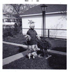 Man, didn't know that could actually scare crows, critters, and people. Certainly don't want to see that wandering the streets at night.