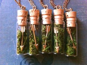 Yes, I know that Katniss's weapon is a bow and arrow. But I still don't know what to think about this.