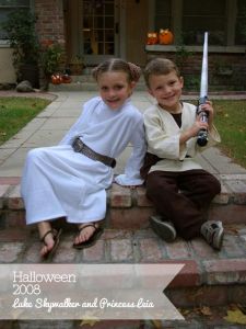 Thankfully, these two kids have been around each other long enough to know that they're brother and sister. With Luke and Leia, this wasn't the case.