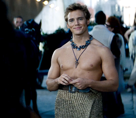 catching-fire-hunger-games-finnick1