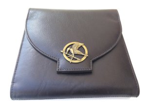 Not sure who still listens to CDs anymore. But still, it looks well made, regardless.