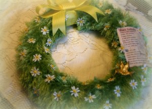 Now this is a lovely wreath. But how Rue died is just so sad, especially how Katniss covered her in flowers.