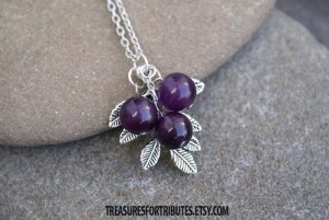 Because nothing says true love than hoisting these poison berries to you and your boyfriend's mouths and threatening a joint suicide. Didn't see a romanticization of suicide since Romeo and Juliet.