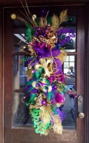 2a8c890f7fc845083973a6eaea6272e7