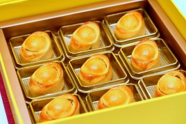 12085924515_b52f2d0f01_b