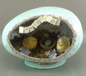 These chickies are so adorable in this. Look like little puff balls. Then again, they are little puff balls.