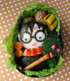 I'm sure you'd have to microwave this before eating at lunch. But this is so cute.