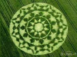 crop_circles_theme-199847-1229654765