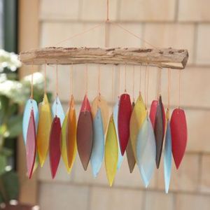 These are shaped like feathers. But they're plastic because feathers don't make much of a sound.