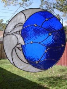 Yes, this is a lovely suncatcher. But it's a moon. The moon comes out at night. See where I'm getting at?