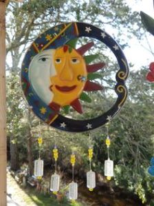 Then again, you've probably seen one like this at every garden store. Still, you have to like this.