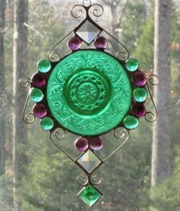 Well, green and purple anyway. But that is a very nice green. Not to mention, this one has some glass markings as well.