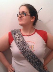 I'm sure Worf doesn't knit or crochet. But that scarf is a very good likeness of his sash he usually wears.