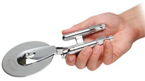 Then again, the Enterprise does resemble a pizza cutter. Still, not sure what the pizzas on the ship would look like. Maybe I don't want to know.