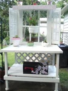 Well, outside anyway. Like how that plant is hanging. Hope the paint doesn't wash off.