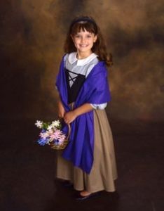 Okay, Aurora doesn't really do much in her movie. But this girl really looks cute in this costume.