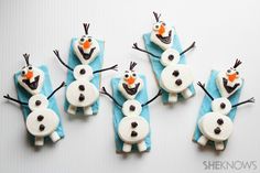 And they really seem to resemble Olaf, too. Let's hope he's not on a beach towel at the moment.
