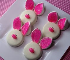 These are icing covered Oreos with jelly bean noses and marshmallow ears. So cute.