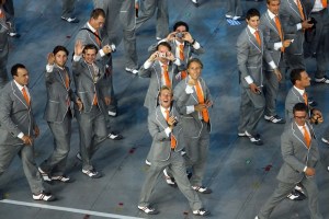 Gray suits and orange ties? Seriously, the 1980s were over by 2008. Not cool.
