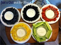 Consists of blueberries, black olives, cherry tomatoes, yellow peppers, and celery. And yes, they're all arranged in rings. A winning Olympic veggie tray.