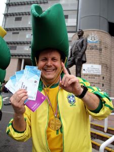 However, you wouldn't want to sit behind this guy in the stands. Or his friend for that matter.