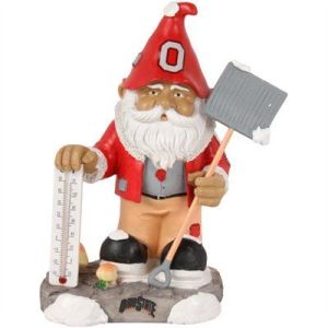 I don't know about you. But I think thermometers shouldn't hold bias to the seasons. And this gnome is obviously carrying a snow shovel.