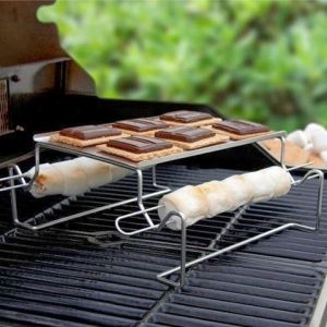 On one hand, it looks quite convenient. But on the other hand, it doesn't seem quite right. Also, are heating the chocolate and graham crackers really necessary?