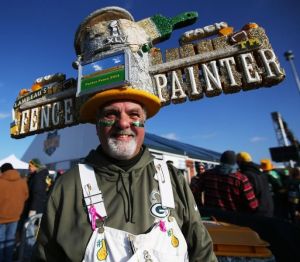 Or a "defense painter" to be more specific. Nevertheless, wouldn't want to sit behind him in the stadium during a game or beside him.