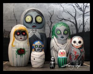 These seem like extras from The Nightmare Before Christmas. But I'll allow it. Great for those who love a good scare.