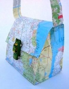 Yes, this is a map design purse. Not sure what it's of. Hell, it could be some fantasy land for all I care. But I doubt it.