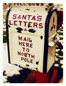 Didn't know there even was a mailbox you can send your letters to the North Pole. Interesting.