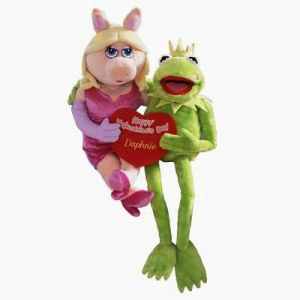 Don't look now, but I think Piggy is like, "If you touch him, I'm gonna straight up murder your ass. This frog is mine. Understand?"