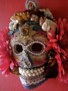 So I guess this one is for hanging. Still, love the pearly whites and the bejeweled eye sockets. Very classy.