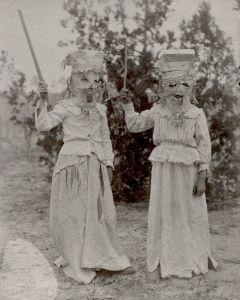 Are these two scarecrows? If so, then I think they'll really scare the crows this year. And anyone else if you think about it.