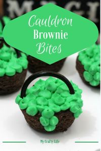The brew in these bites are green chocolate chips. And I guess it uses a licorice handle.