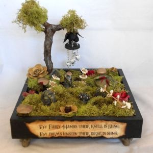 Complete with a dangling skull decoration. Still, almost didn't see the graves in this one.