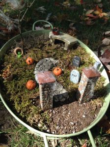 And it seems that someone must've been here recently. But probably got spooked out. Must've seen a ghost.