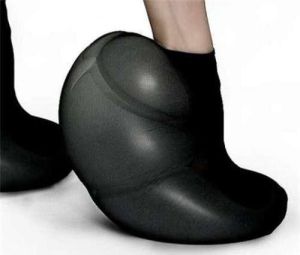 At least I think they're cushions. But they're quite bulky that I wouldn't be caught dead in them.