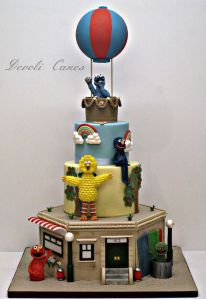 Of course, this isn't a cake you'd see at most kids' birthdays. Unless their parents are in the 1%.