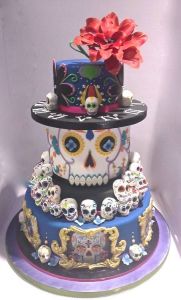 There are even skulls on the top and the sides. Yes, it's a really dead cake for a dead celebration.