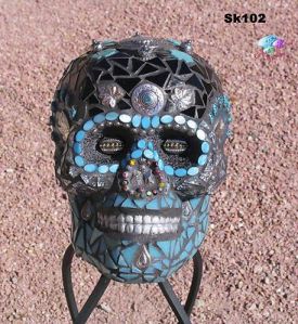 Yes, it's another mosaic skull. And yes, you'll see a lot of these. But this one really has a lot going for it.