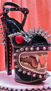 Yes, I know this shoe design makes no sense. But it'll sure look great for a Halloween costume. Got to love the teeth.