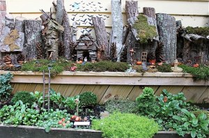 Houses are on the top. Plants are on the bottom. Someone must've had too much time on their hands.