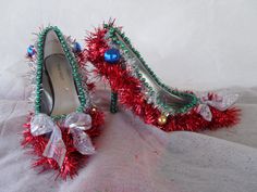 So I guess tinsel is tacky. Still, like how they used ornaments on these shoes, too.